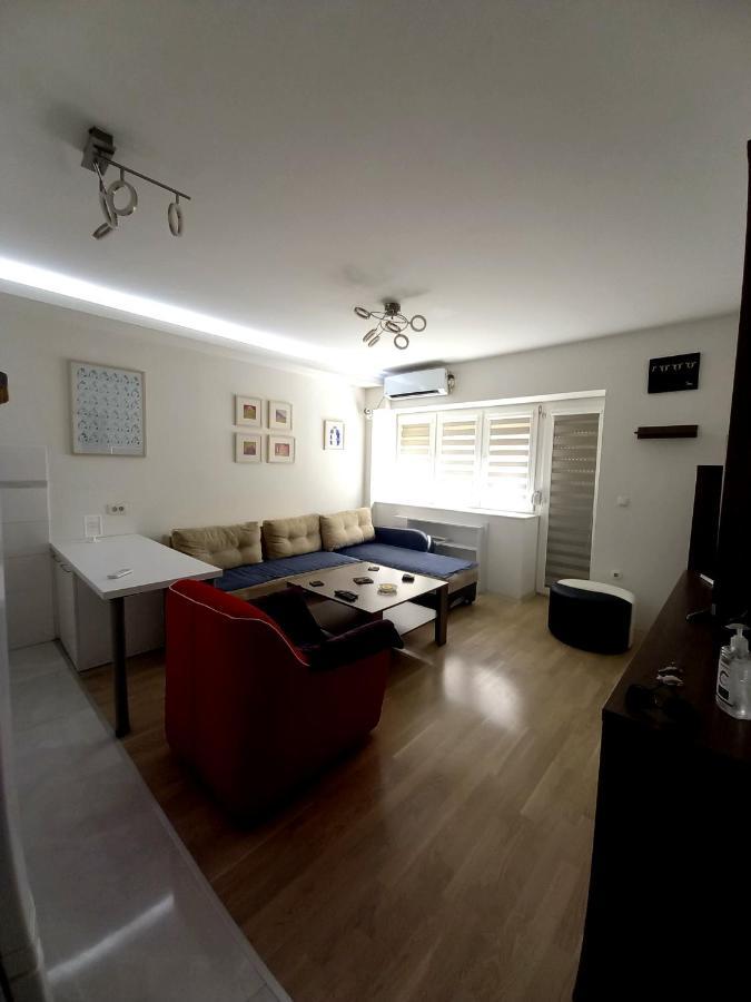 Skopje Contemporary Apartment Екстериор снимка